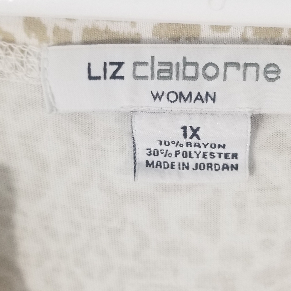 Liz Claiborne Womens Plus Size 1X V-neck Short Sleeve Blouse. Super Soft! EUC. - Picture 4 of 5